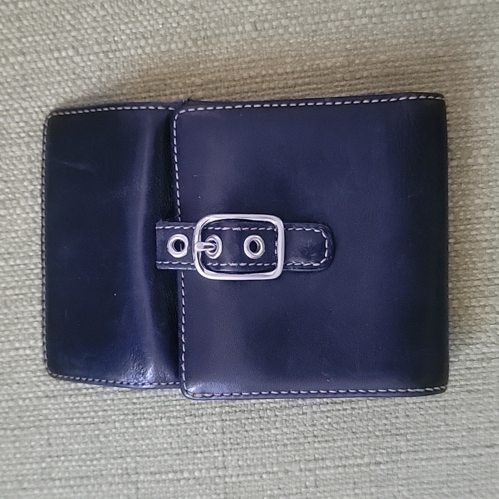 Coach Y2K Buckle Wallet - Picture 4 of 16